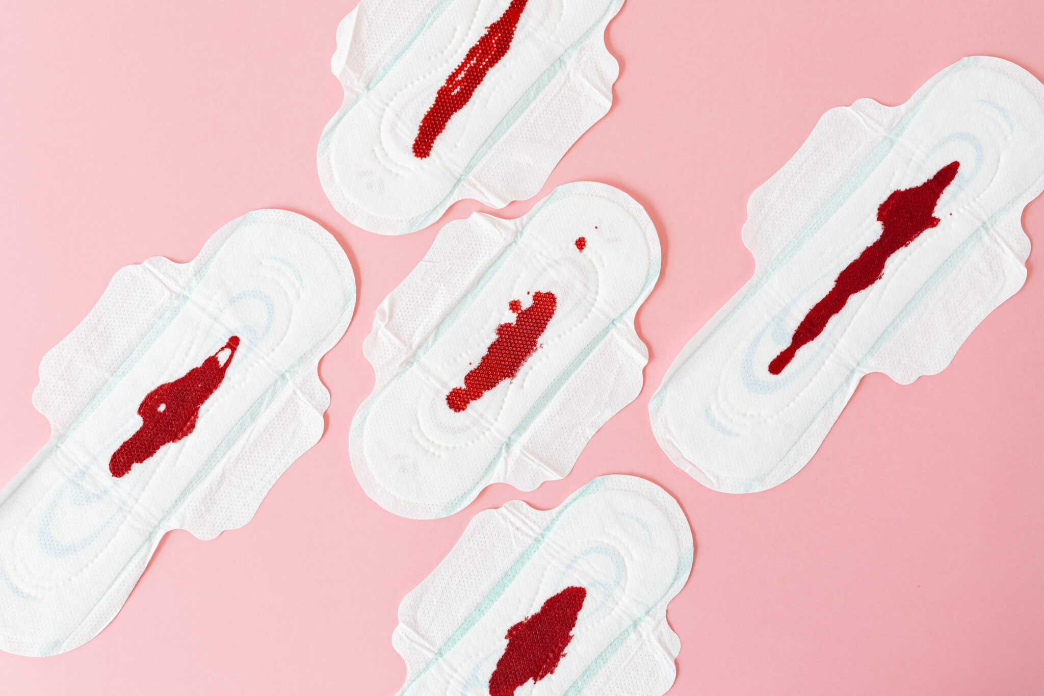 menstruatie - maandverband met bloed